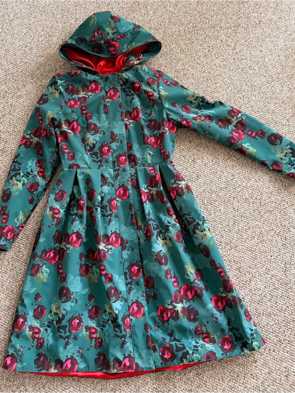 Floral Hooded Fit-and-Flare Coat in Green and Red